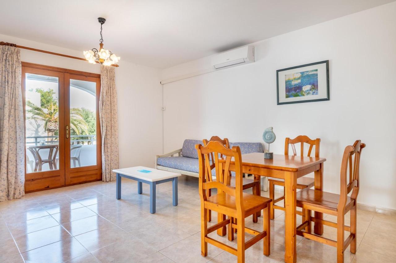 Apartamentos Karin 1ºa Cala d'Or  Exterior photo